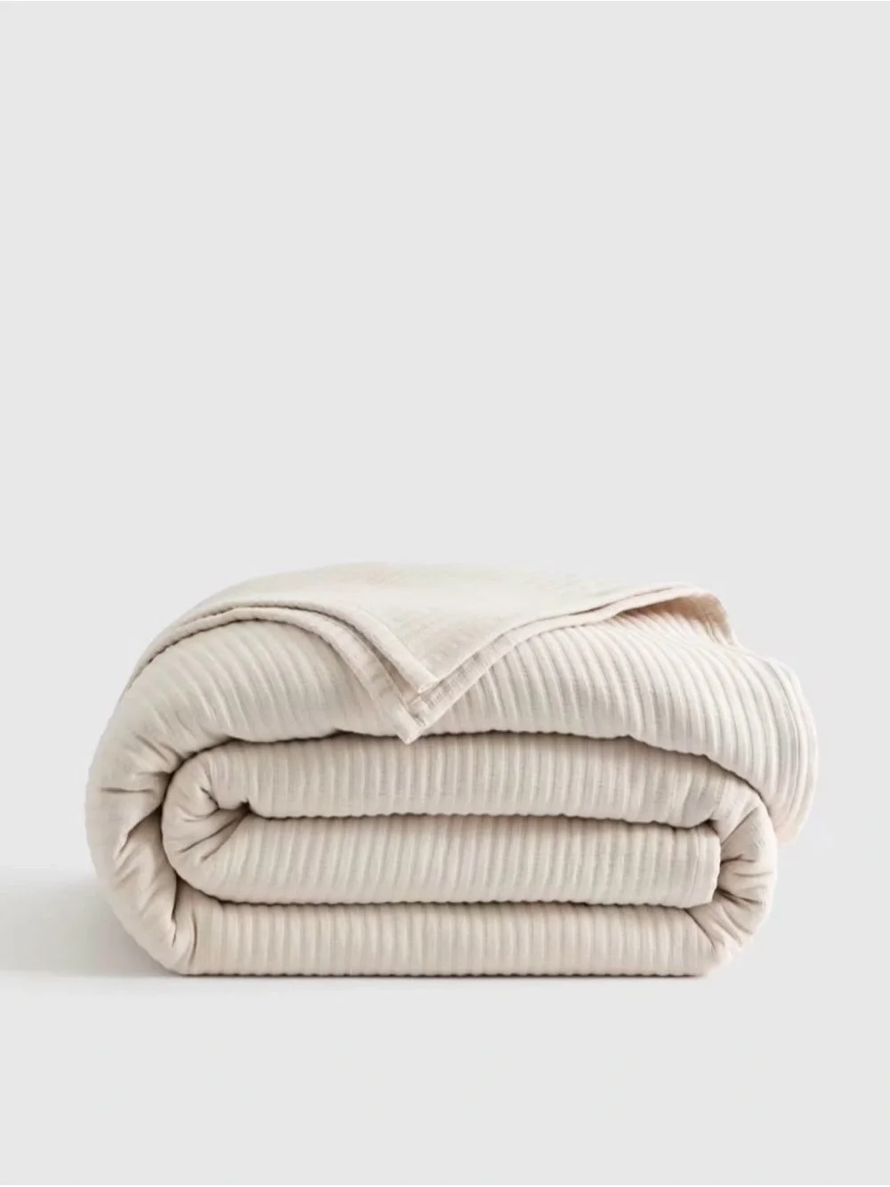 Quince Organic Cotton Matelasse Coverlet- Full/Queen in Sand